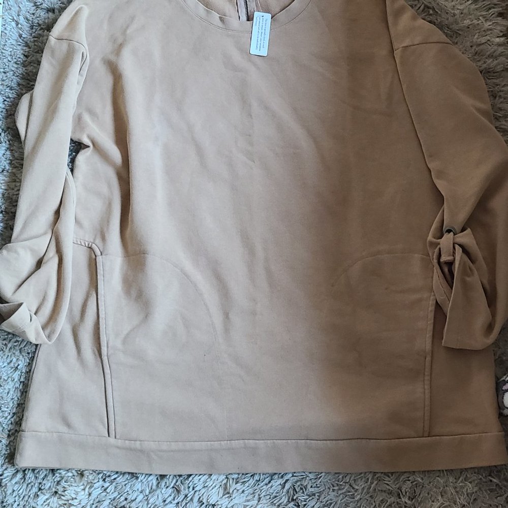 Crew sweatshirt